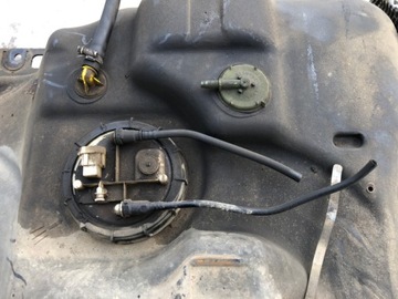 NÁDRŽ PALIVA OPEL MOVANO A BUS 2.5 115KM