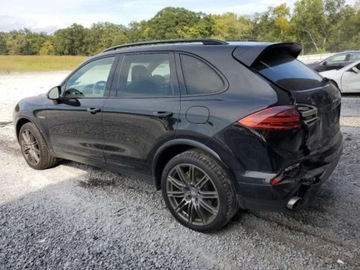 Porsche Cayenne II SUV Facelifting 3.0 E-Hybrid 416KM 2017 Porsche Cayenne 2017 PORSCHE CAYENNE SE HYBRID PLATINUM 3.0 Hybryda 416KM, zdjęcie 2