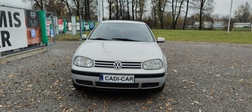 Volkswagen Golf IV Hatchback 1.6 100KM 1998 Volkswagen Golf Krajowy, drugi właściciel., zdjęcie 1