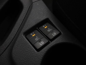 Toyota Auris II Hatchback 5d 1.8 HSD 136KM 2014 Toyota Auris HEV klima auto kamera i czujniki, zdjęcie 26