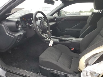 Toyota 2024 Toyota GR86 2024r., 2.4L 2.4 Benzyna 228KM, zdjęcie 6