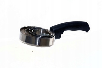 Zgrzebło szczotka dla koni krów bydła okrągłe metal YORK