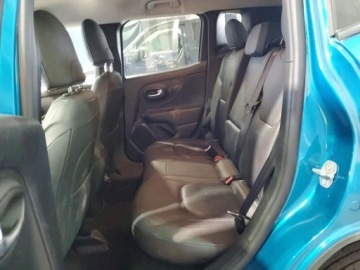 Jeep Renegade 2022 Jeep Renegade Limited 2022 1.3 Benzyna 177KM, zdjęcie 10