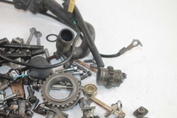 HONDA CB 600 PC34 98-02 КОМПЛЕКТ БОЛТОВ ВИНТОВ