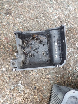 PODSTAWA AKUMULATORA RENAULT MEGANE 4 IV RS