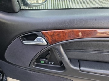 Mercedes SL R129 1999 MERCEDES-BENZ (R129) SL500 Cabrio, V8 5.0l benzyna 306KM 146, 059km, zdjęcie 30