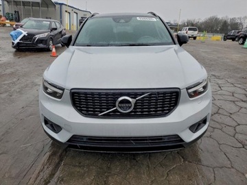 Volvo XC40 2021 Volvo XC 40 T5 R-Design 2021 2.0L 2.0 Benzyna 248KM, zdjęcie 5