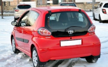 Toyota Aygo I Hatchback 5d Facelifting 1.0 VVT-i 68KM 2012 Toyota Aygo 5 Drzwi KLIMA Zadbany Benzyna 68KM, zdjęcie 6