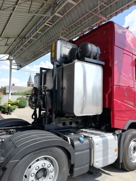 ТОПЛИВНЫЙ БАК ЗА КАБИНОЙ