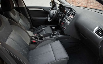 Citroen C4 II Hatchback 5d 1.6 HDi 92KM 2013 Citroen C4 1.6eHDI 92KM Climatron 2xOpony po Serwisie Gwarancjia 1.6, zdjęcie 25