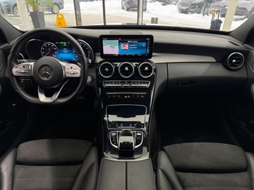 Mercedes Klasa C W205 Kombi Facelifting HYBRYDA 2.0 300 de 306KM 2020 Mercedes-Benz C 300 Plug In AMG Line / CarPlay / 1, zdjęcie 12