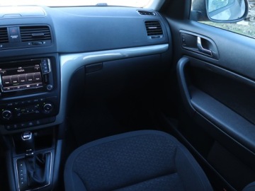 Skoda Yeti Outdoor 2.0 TDI 150KM 2015 Skoda Yeti 2.0 TDI, Salon Polska, 4X4, DSG, Navi, zdjęcie 7