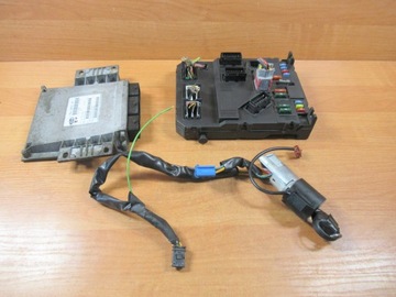 KOMPUTER ZESTAW PEUGEOT 206 1,1 8V IAW48P2.7A
