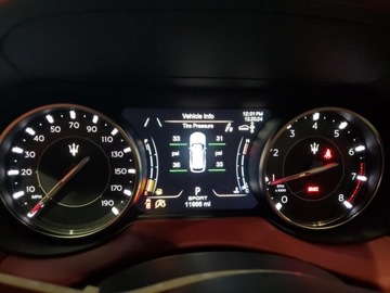 Maserati Levante 2022 Maserati Levante Modena 2022 3.0l 3.0 Benzyna 424KM, zdjęcie 9