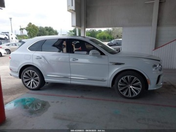 Bentley Bentayga 2022 Bentley Bentayga V8 2022 4.0l 4.0 Benzyna 542KM, zdjęcie 6