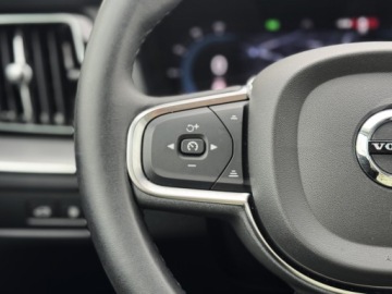 Volvo XC60 II Crossover Plug-In Facelifting 2.0 T6 350KM 2023 Volvo XC 60 T6 Plug-In | AWD | Plus Bright | FV23%, zdjęcie 6