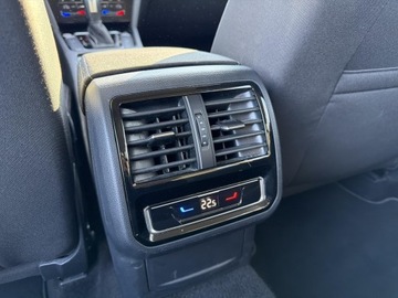 Volkswagen Passat B8 Variant Facelifting 2.0 TDI SCR 150KM 2022 Volkswagen Passat Business 2.0 TDI / 150 KM DSG Er, zdjęcie 36