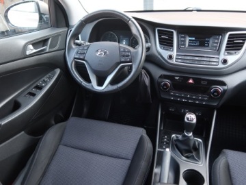 Hyundai Tucson III SUV 1.6 GDI 132KM 2018 Hyundai Tucson 1.6 GDI, Salon Polska, Serwis ASO, zdjęcie 6