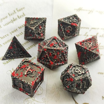 НАБОР ИЗ 7 МЕТАЛЛИЧЕСКИХ КУБИКОВ ДЛЯ РПГ «УБИЙСТВО ДРАКОНА»