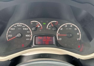 Ford Ka III 1.2 Duratec 69KM 2010 Ford KA Ford KA 2010 GRZANE FOTELE 1.2 Benzyna 69KM, zdjęcie 19