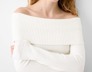 Sweter damski w stylu bardot BERSHKA M kremowy