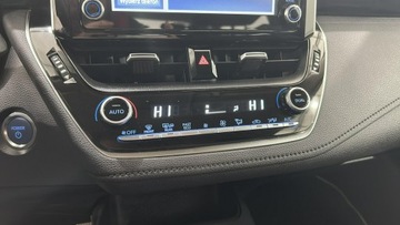 Toyota Corolla XII 2022 Toyota Corolla 1.8 Hybrid GPF Active sedan, zdjęcie 20