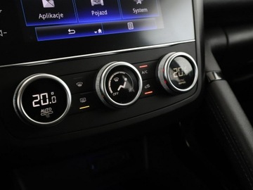 Renault Kadjar Crossover Facelifting 1.3 TCe 140 FAP 140KM 2019 Renault Kadjar klima auto navi kamera i czujniki, zdjęcie 25