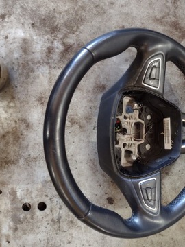 Многофункциональное кожаное рулевое колесо с лифтом Ford Focus mk3