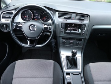 Volkswagen Golf VII Hatchback 3d 1.2 TSI BlueMotion Technology 85KM 2016 VW Golf 1.2 TSI, Salon Polska, VAT 23%, Klima, zdjęcie 6
