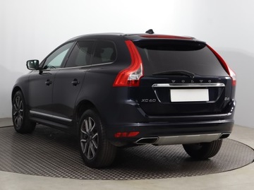 Volvo XC60 I SUV Facelifting 2.0 D4 DRIVE-E 190KM 2016 Volvo XC60 D4, Salon Polska, Serwis ASO, 187 KM, zdjęcie 3