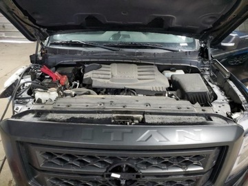 Nissan Titan 2023 Nissan Titan SV 2023 5.6l 5.6 Benzyna 400KM, zdjęcie 6