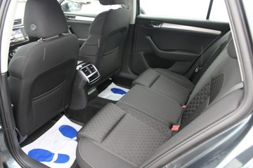 Skoda Superb III Kombi Facelifting 2.0 TDI SCR 200KM 2021 Škoda Superb Skoda Superb Ambition DSG Kamera, zdjęcie 17