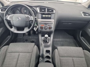 Citroen C4 II Hatchback 5d Facelifting 1.2 PureTech 130KM 2016 Citroen C4 Citroen C4 1.2 PureTech Shine SS 1.2 Benzyna 130KM, zdjęcie 2