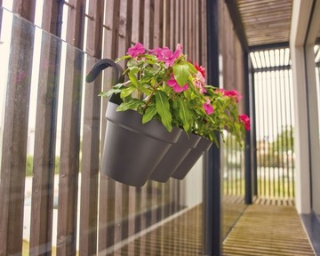doniczka na balustrady wisząca CAPRI 20 SINGLE terakota na balkon na płot