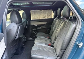 Peugeot 5008 II Crossover Facelifting 1.5 BlueHDi 130KM 2021 Peugeot 5008 GT NightVision PanoramaDach FullLed Manual6Biegow Kamery360, zdjęcie 27