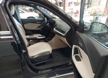 BMW X1 U11 2023 BMW X1 2023r., Xdrive28i, 2L, od ubezpieczalni 2.0 Benzyna 244KM, zdjęcie 5