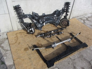 ZAVĚŠENÍ TOYOTA AURIS HYBRIDNÍ MODEL 2013-2019R