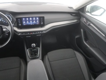 Skoda Octavia IV Scout 1.5 TSI ACT 150KM 2021 Skoda Octavia 1.5 TSI, Salon Polska, zdjęcie 7