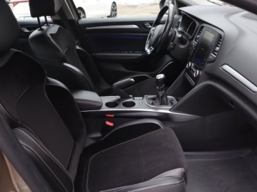 Renault Megane IV Hatchback 5d 1.5 dCi 110KM 2017 Renault Megane 1.5 dCi, Salon Polska, zdjęcie 8