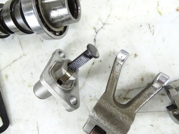 Aprilia SXV RXV 550 Клапаны с головкой вала спереди