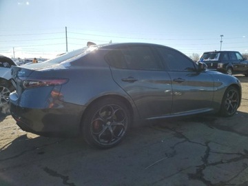 Alfa Romeo Giulia II Sedan Facelifting 2023 2.0 GME Turbo 280KM 2024 Alfa Romeo Giulia Ti 2024 2.0 Benzyna 280KM, zdjęcie 9