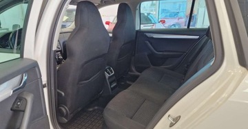 Skoda Octavia III Kombi 1.8 TSI 180KM 2016 Skoda Octavia 1.8 TSI 180KM Salon PL DSG 1.8 Benzyna 180KM, zdjęcie 10