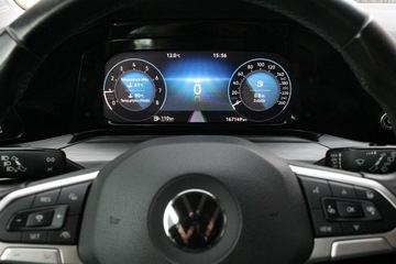 Volkswagen Golf VIII Hatchback 1.5 TSI EVO 130KM 2021 Volkswagen Golf STYLE 1.5 TSI 130KM Salon Polska GWARANCJA SelectCar+ FV23%, zdjęcie 31