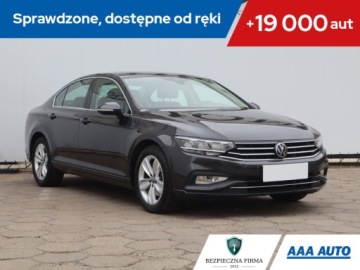 Volkswagen Passat B8 Limousine Facelifting 2.0 TSI 190KM 2021 VW Passat 2.0 TSI, Salon Polska, 1. Właściciel