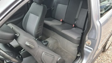 Opel Corsa C 1.2 Twinport ECOTEC 80KM 2005 Opel Corsa klimatyzacja, zdjęcie 9