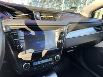 Toyota Avensis III Wagon Facelifting 2015 2.0 D-4D 143KM 2017 Toyota Avensis Salon Polska Nawigacja GWARANCJA !, zdjęcie 22