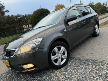 Kia Ceed I SW Facelifting 1.4 DOHC CVVT 90KM 2010 Kia Cee&#039;d Ceed Lift 1.4B 2010r Klimatyzacja