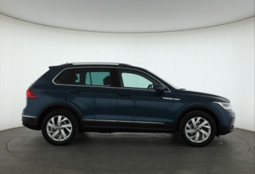 Volkswagen Tiguan II SUV Facelifting 2.0 TSI 190KM 2022 VW Tiguan 2.0 TSI, Salon Polska, 1. Właściciel, zdjęcie 4