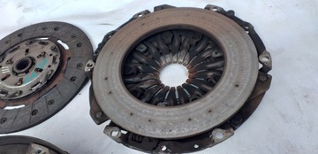 ALFA ROMEO GIULIETTA 2.0 JTDM KOLO DVOUHMOTNÉ KOMPLET