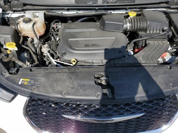 Chrysler Pacifica II 2022 Chrysler Pacifica Touring L 2022 3.6l 3.6 Benzyna 287KM, zdjęcie 6